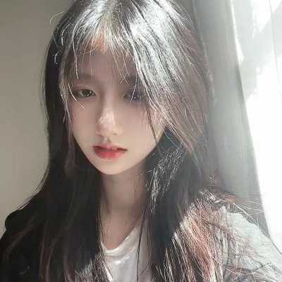 在巨人中间